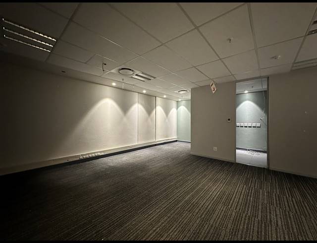 120M² OFFICE TO LET IN CENTURION CENTRAL